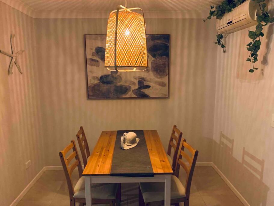 Broadbeach, Stylish Apartment Close To Everything โกลด์โคสต์ ภายนอก รูปภาพ